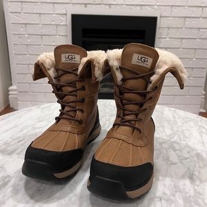 UGG Adirondack III Size 8.5
